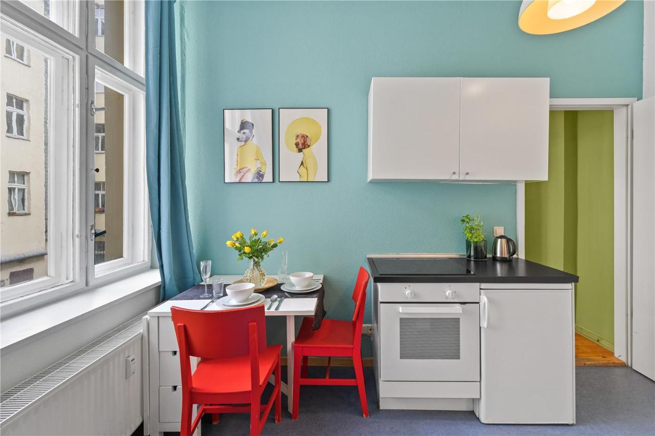 Apartment 33 E-g Schönhauser Allee Berlin