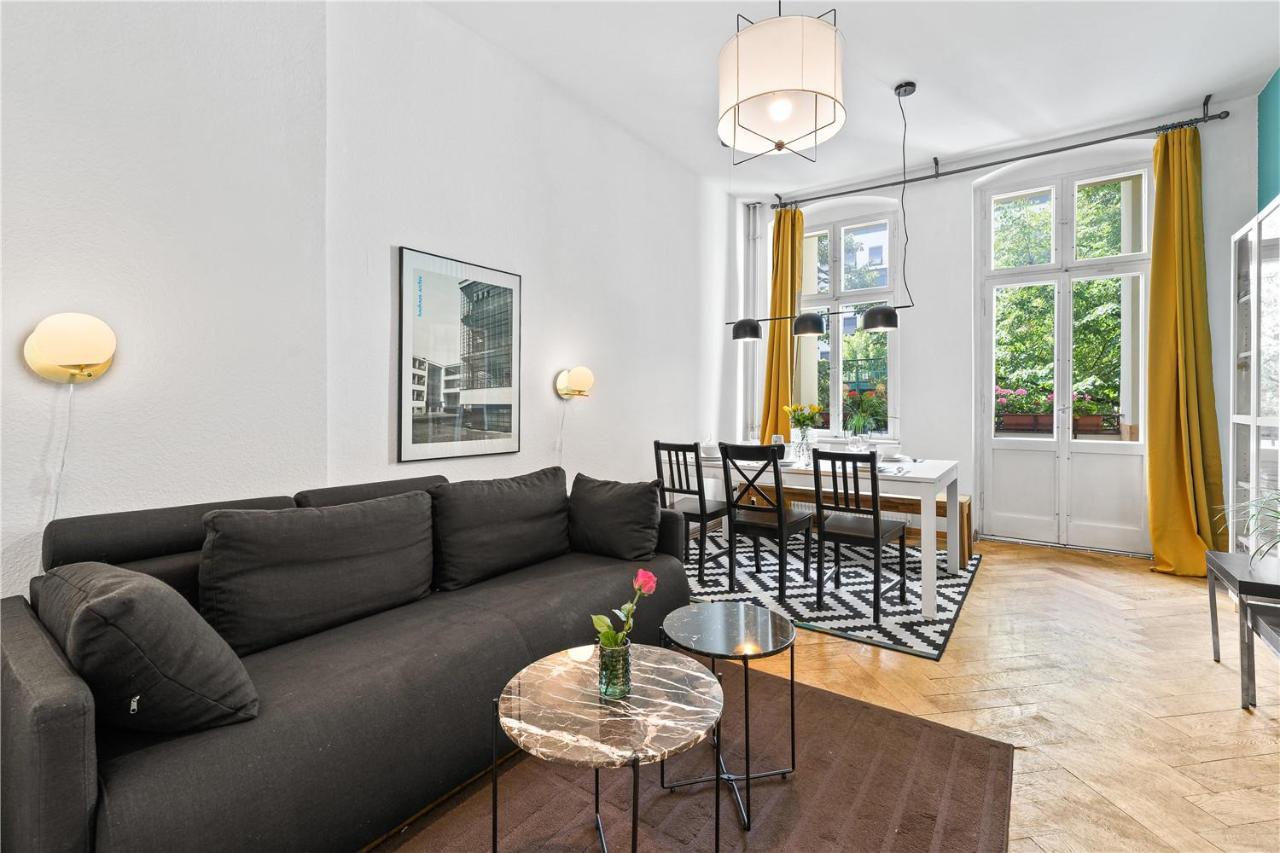33 E-g Schönhauser Allee *