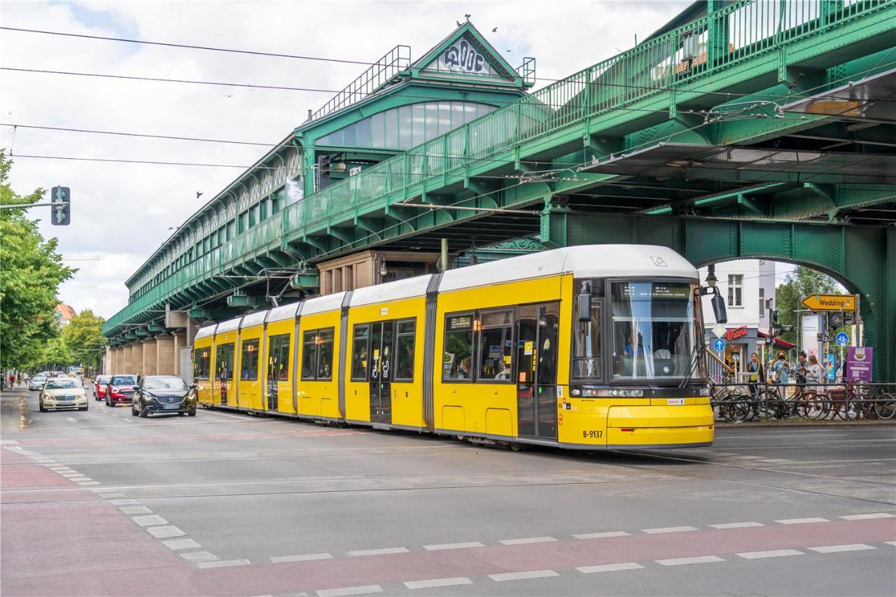 33 E-g Schönhauser Allee Apartment Berlin