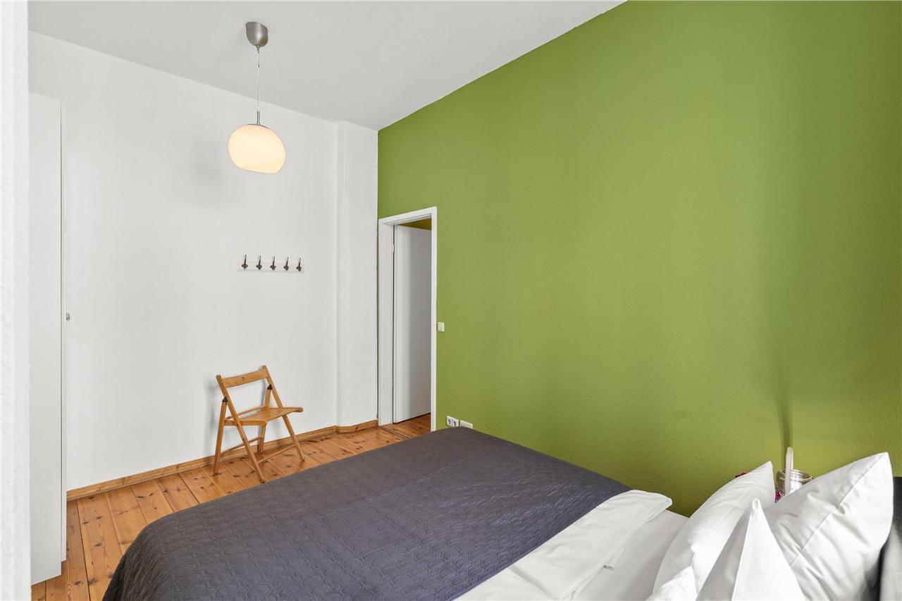 Apartment 33 E-g Schönhauser Allee Berlin