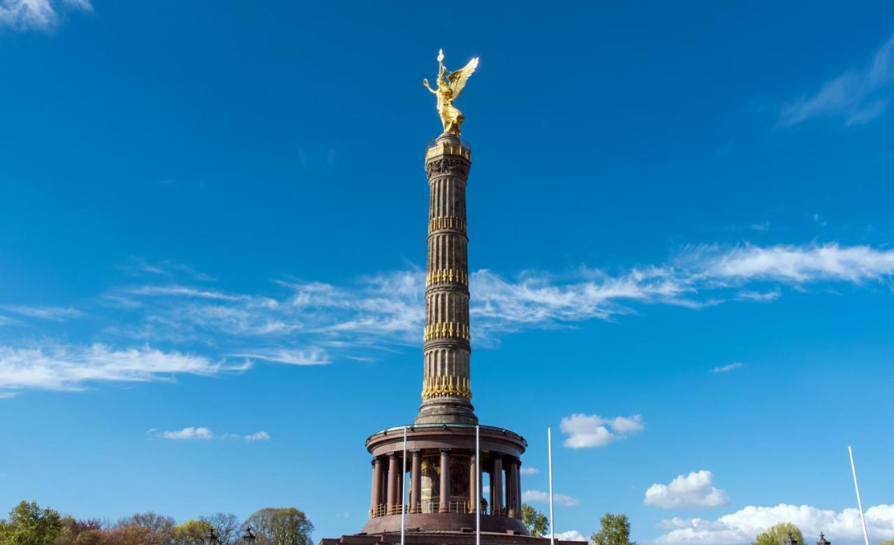 Apartment 33 E-g Schönhauser Allee Berlin
